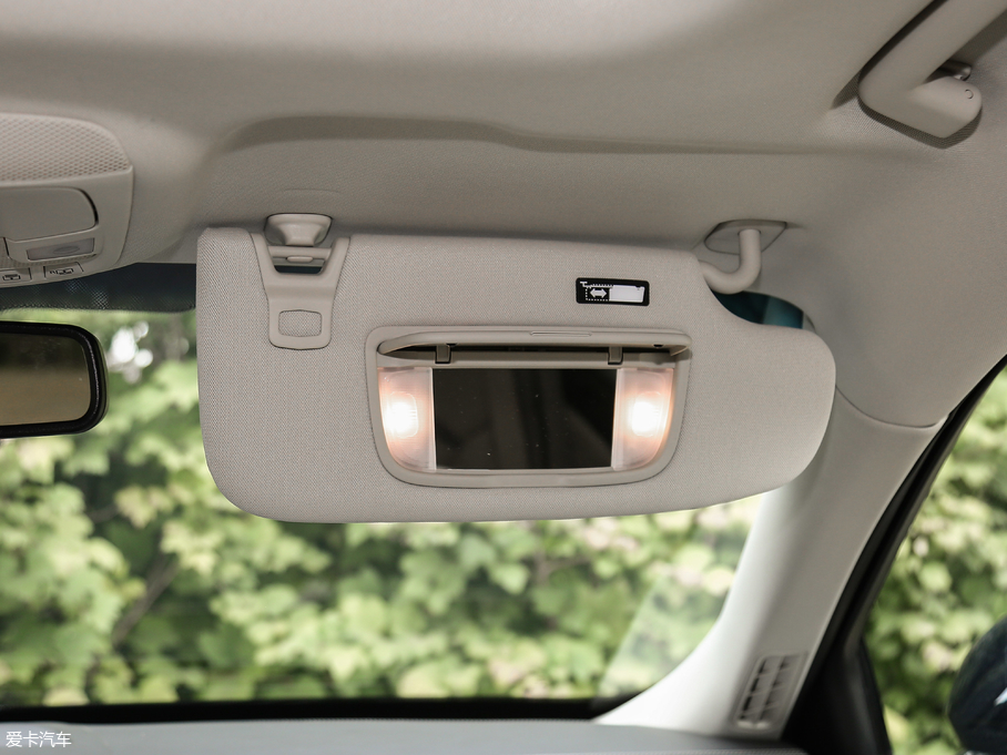 2018ţ EcoBoost 245 LTD V