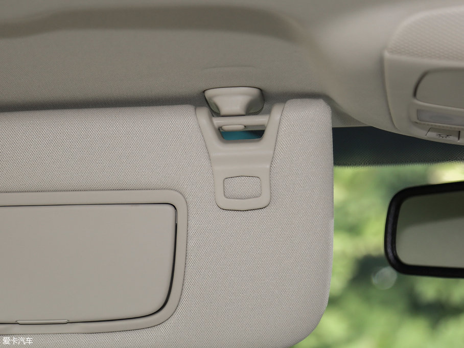 2018ţ EcoBoost 245 LTD V