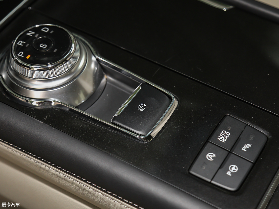 2018ţ EcoBoost 245 LTD V