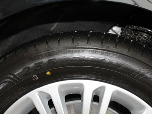 2018EcoBoost 245 r V ݆̥ߴ