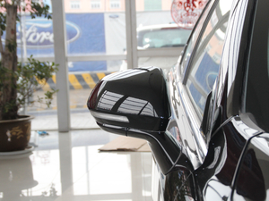 2018EcoBoost 245 r V (ji)^