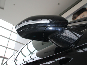 2018EcoBoost 245 r V ^