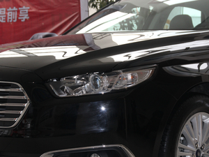 2018EcoBoost 245 r V ^