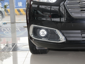 2018EcoBoost 245 r V ^