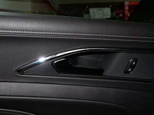 2018EcoBoost 245 r V g