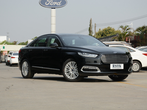 2018EcoBoost 245 Cognac؄e V w^