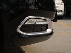 2018EcoBoost 245 Cognac؄e V ^