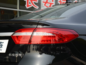 2018EcoBoost 245 Cognac؄e V ^