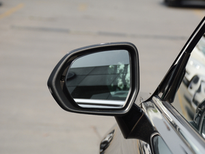 2018EcoBoost 245 Cognac؄e V ^