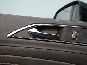 2018EcoBoost 245 Cognac؄e V g