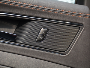 2018EcoBoost 245 Cognac؄e V g