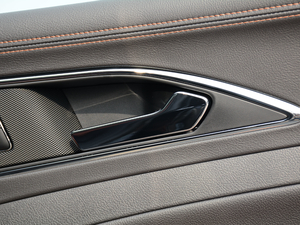 2018EcoBoost 245 Cognac؄e V g