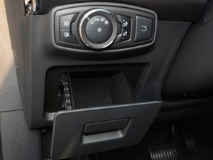 2018EcoBoost 245 Cognac؄e V g