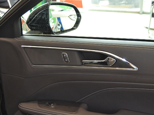 2018EcoBoost 245 ׿Խ V g