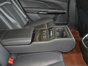 2018EcoBoost 245 ׿Խ V g