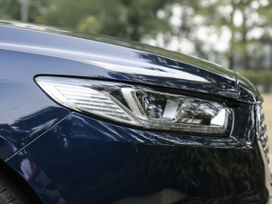 2018EcoBoost 245 LTD V ^