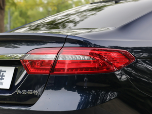 2018EcoBoost 245 LTD V ^