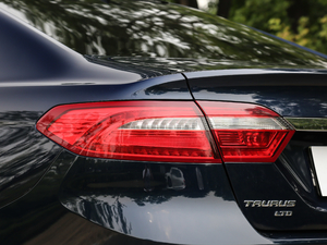 2018EcoBoost 245 LTD V ^