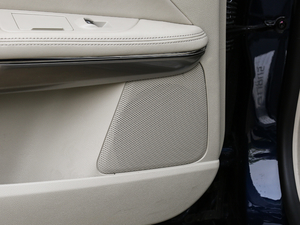 2018EcoBoost 245 LTD V g