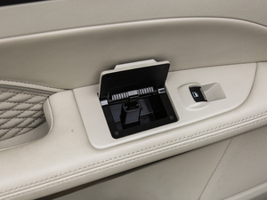 2018EcoBoost 245 LTD V g