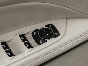 2018EcoBoost 245 LTD V g