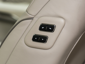 2018EcoBoost 245 LTD V g