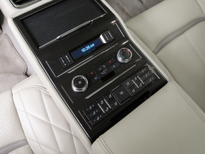 2018EcoBoost 245 LTD V g