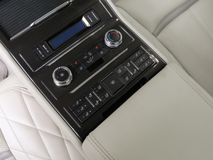 2018EcoBoost 245 LTD V g