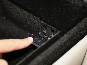 2018EcoBoost 245 LTD V g