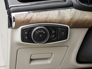 2018EcoBoost 245 LTD (gu)V п؅^(q)