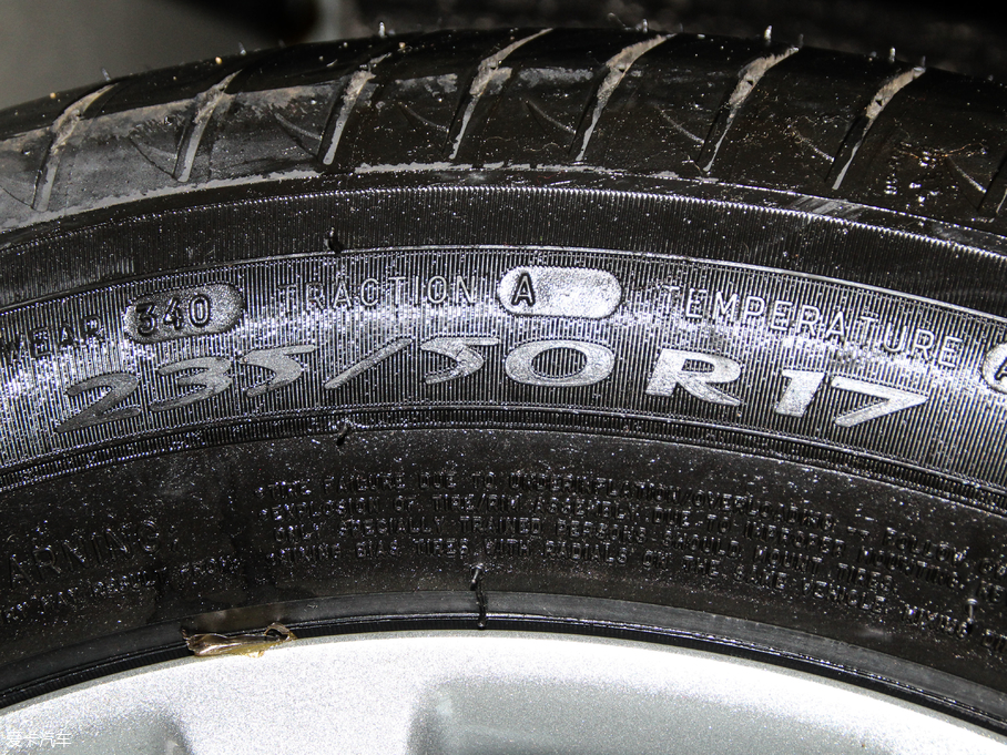 2018ɵϚW EcoBoost 180 r