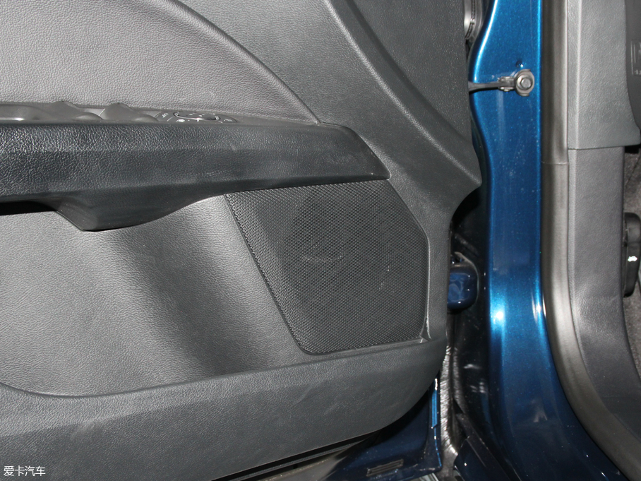 2018ɵϚW EcoBoost 180 r