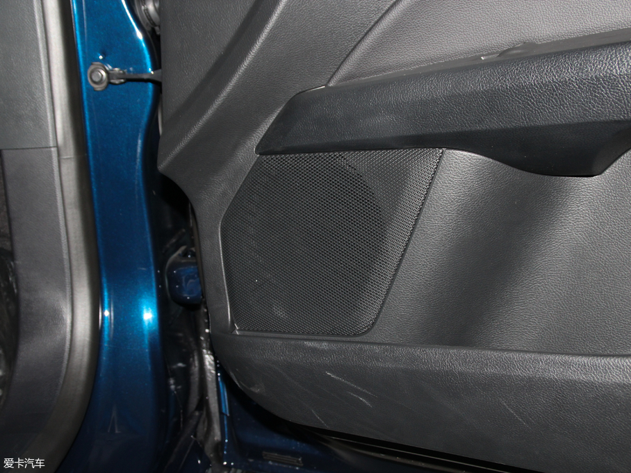 2018ɵϚW EcoBoost 180 r