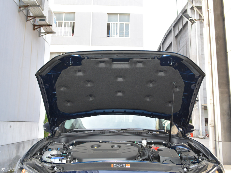 2018ɵϚW EcoBoost 200 Cognac؄e