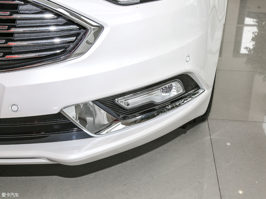 2018ɵϚW EcoBoost 245 Ş