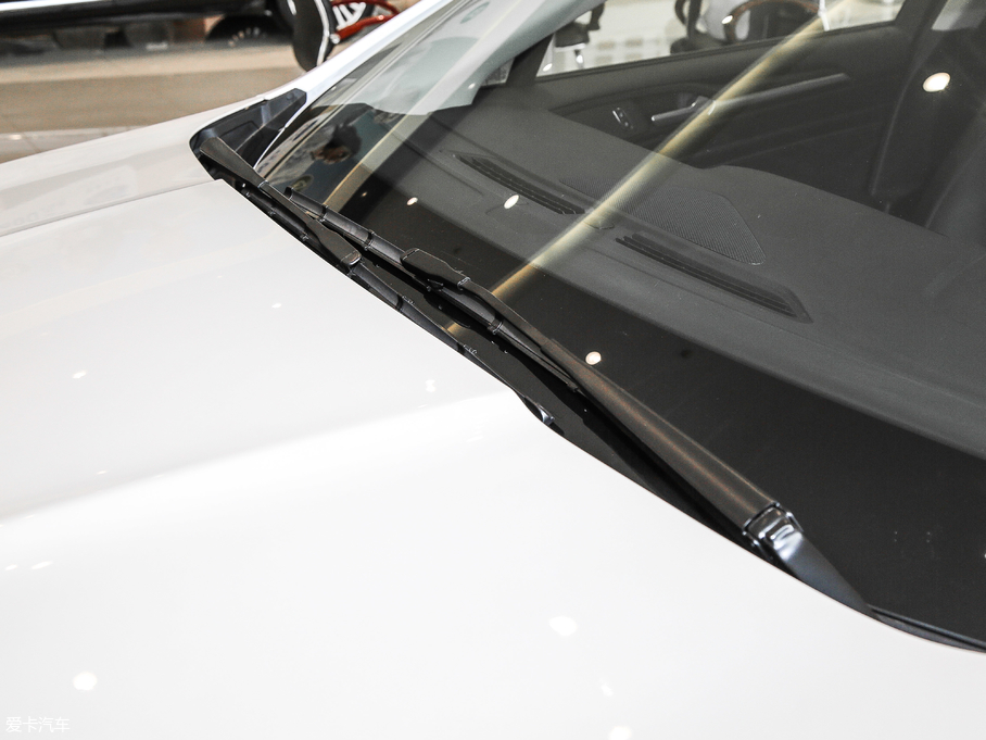 2018ɵϚW EcoBoost 245 Ş