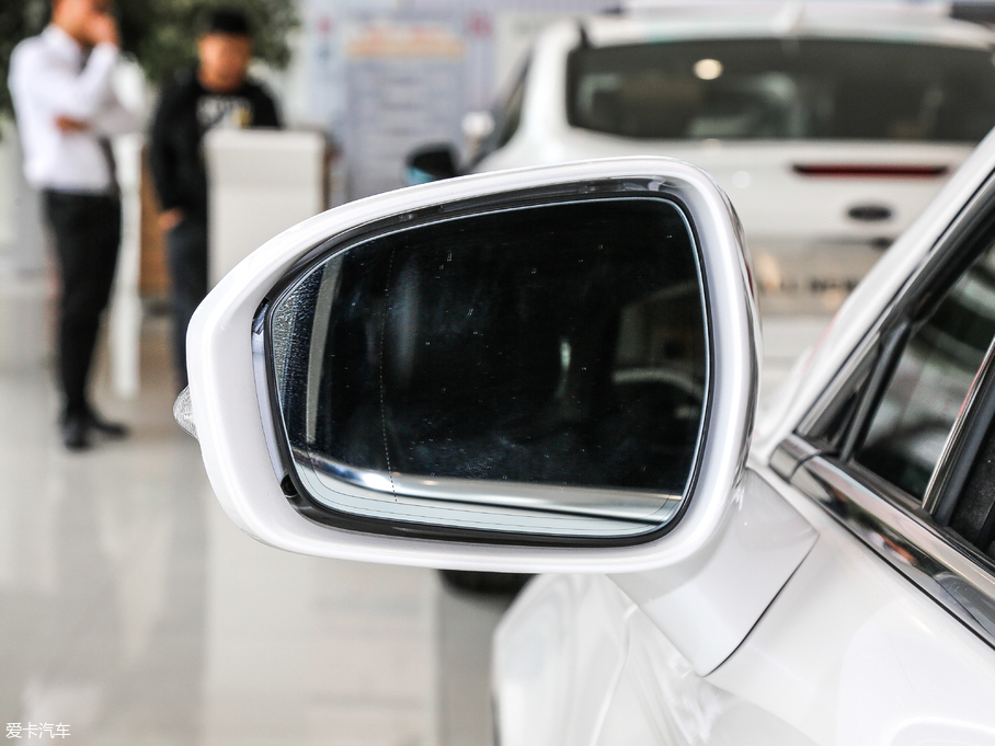 2018ɵϚW EcoBoost 245 Ş