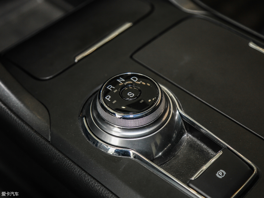 2018ɵϚW EcoBoost 245 Ş