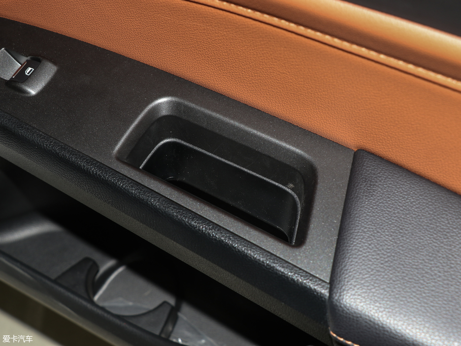 2018ɵϚW EcoBoost 200 Cognac؄e