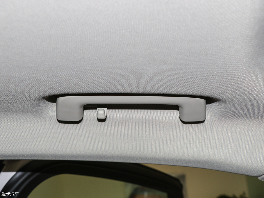 2018ɵϚW EcoBoost 200 Cognac؄e