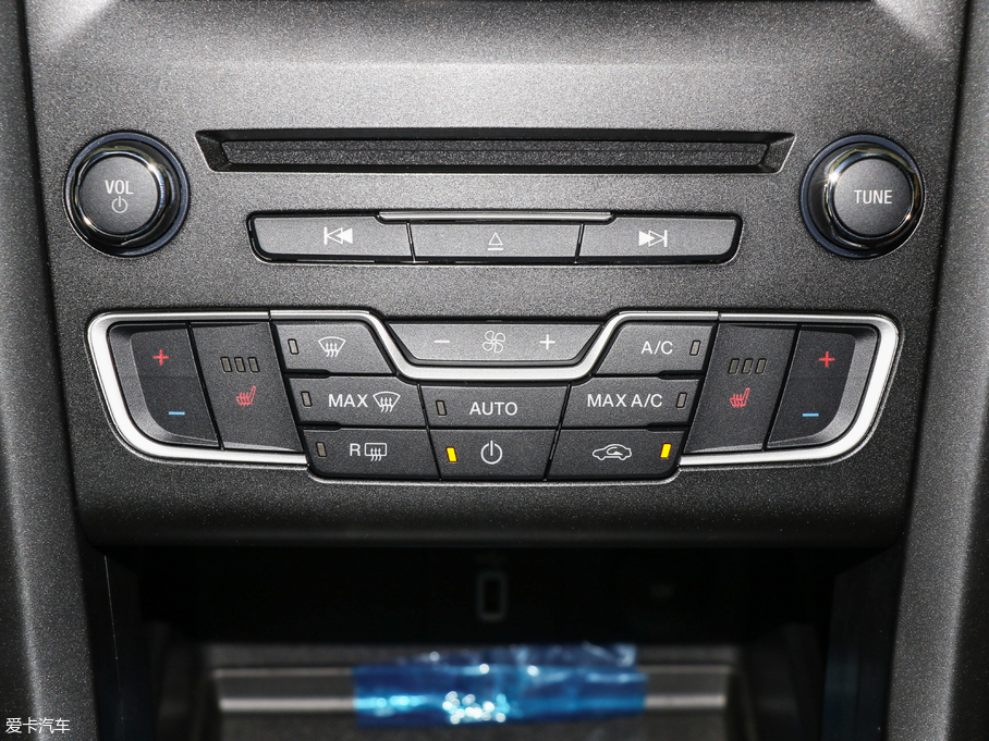 2018ɵϚW EcoBoost 200 Cognac؄e