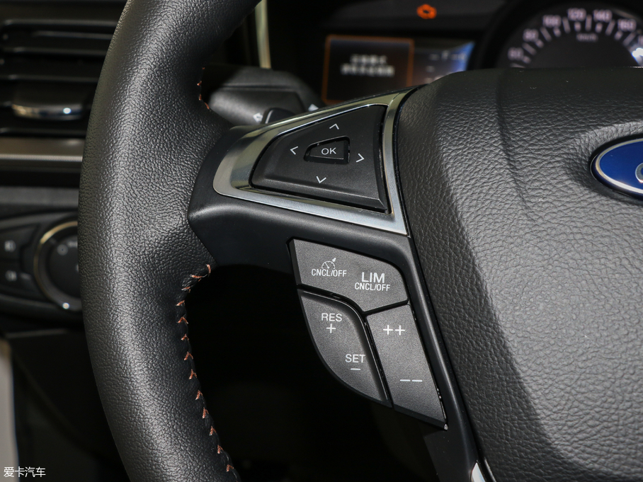 2018ɵϚW EcoBoost 200 Cognac؄e