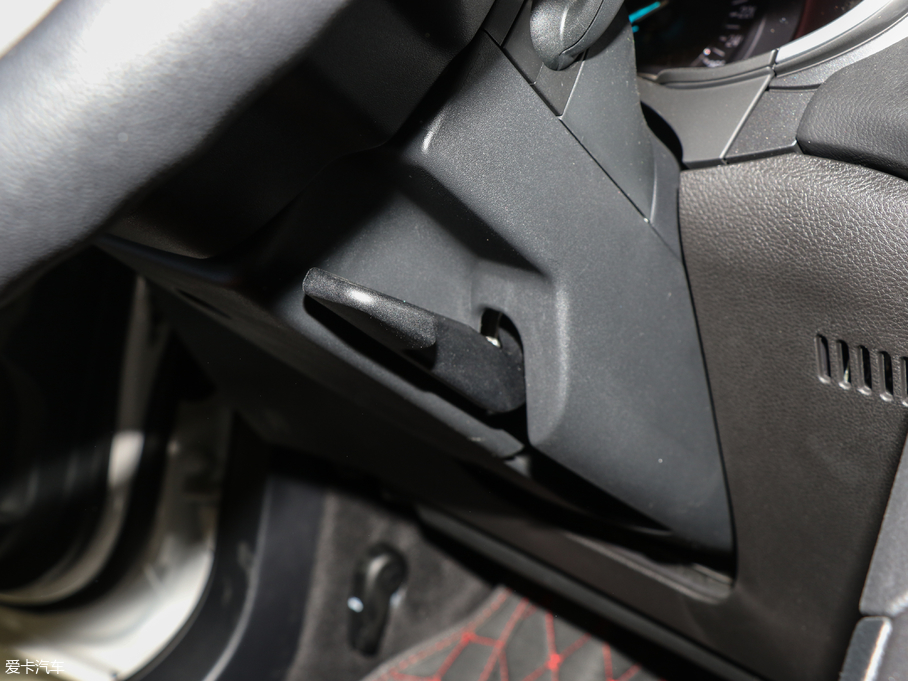 2018ɵϚW EcoBoost 200 Cognac؄e