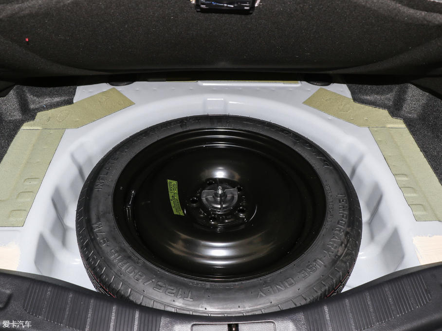 2018ɵϚW EcoBoost 200 Cognac؄e