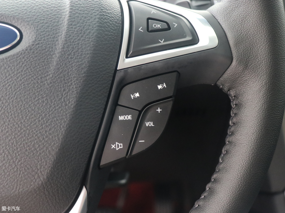 2018ɵϚW EcoBoost 180 r