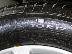 2018EcoBoost 180 r ݆̥ߴ