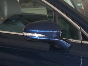 2018EcoBoost 180 r ^