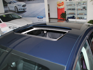 2018EcoBoost 180 r ^