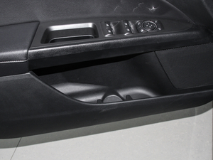 2018EcoBoost 180 r ǰTg