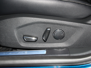 2018EcoBoost 180 r {{